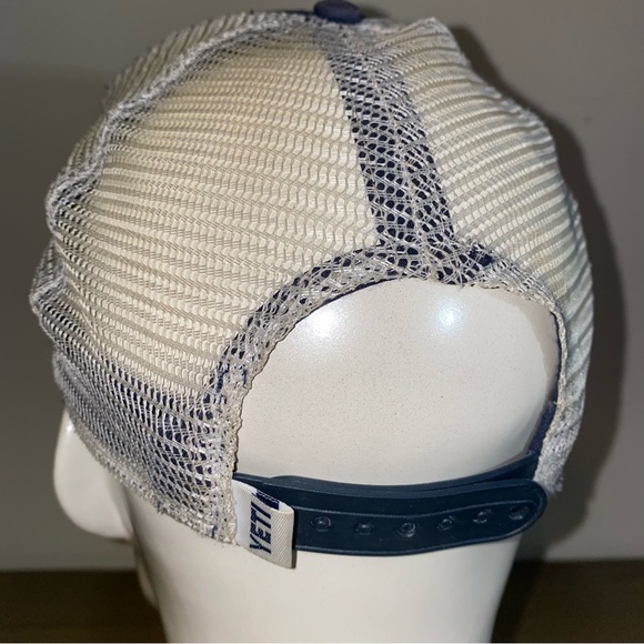 YETI Coolers Trucker Faded Hat Navy Blue Snapback Mesh Adjustable Baseball Cap - Picture 5 of 7